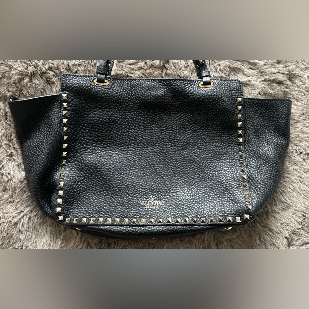 Valentino Garavani Rock Stud Medium Black Tote
